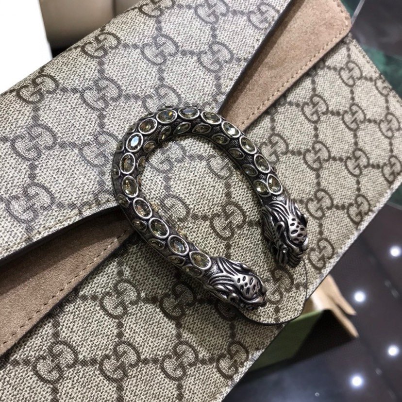 𝙂𝙪𝙘𝙘𝙞 𝘿𝙞𝙤𝙣𝙮𝙨𝙪𝙨