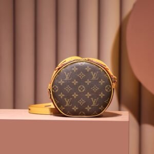 𝐁𝐎Î𝐓𝐄 𝐂𝐇𝐀𝐏𝐄𝐀𝐔 𝐒𝐎𝐔𝐏𝐋E